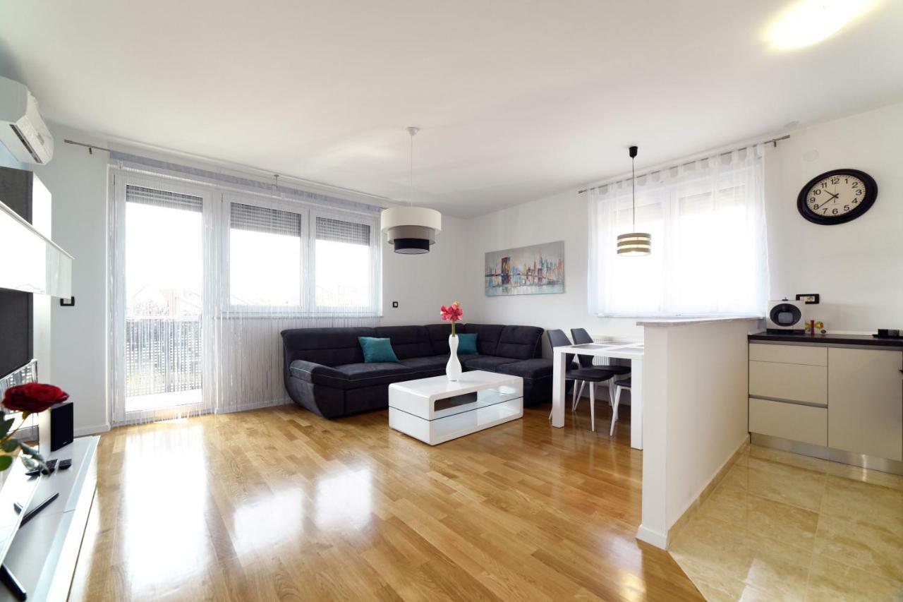 Precko7New Apartamento Zagreb Exterior foto